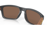 Päikeseprillid OAKLEY Holbrook Matte Carbon Prizm 24K Polarized Matte Carbon Prizm 24K Polarized