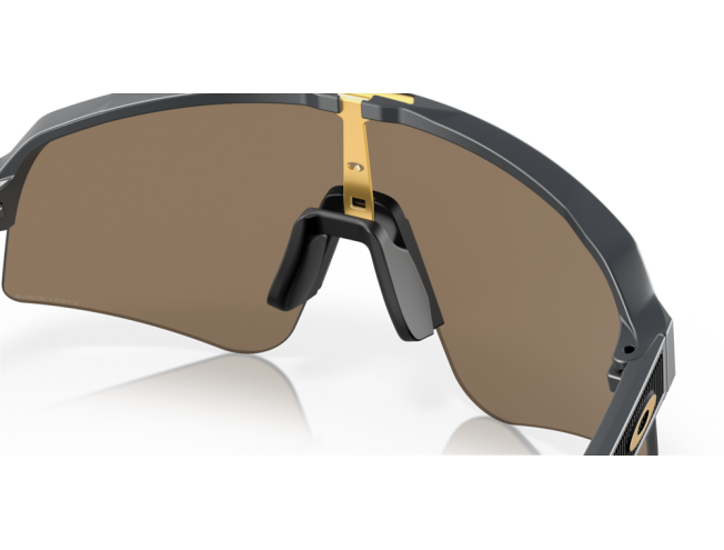 Päikeseprillid OAKLEY Sutro Lite Sweep Matte Carbon Prizm 24k Matte Carbon Prizm 24k